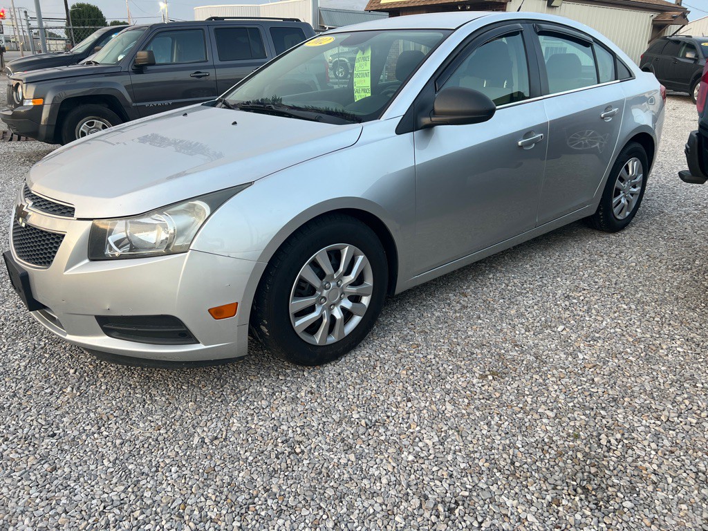 2012 Chevrolet Cruze Image 3