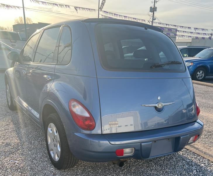 2006 Chrysler PT Cruiser Image 4