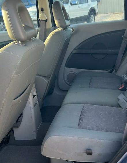 2006 Chrysler PT Cruiser Image 6