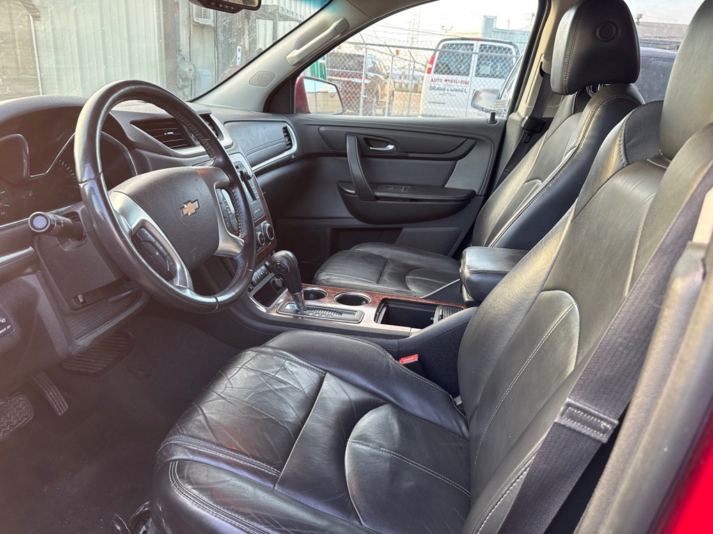 2014 Chevrolet Traverse Image 6