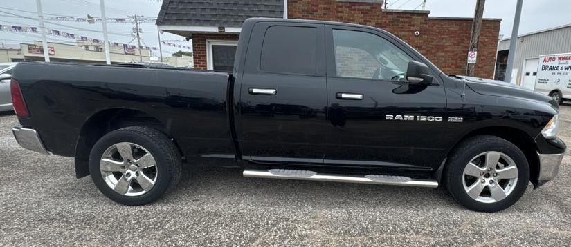 2012 Dodge Ram 1500 Image 2