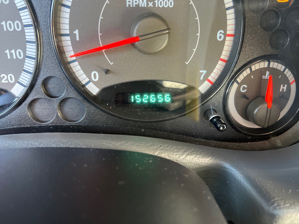 2005 Jeep Liberty Image 7