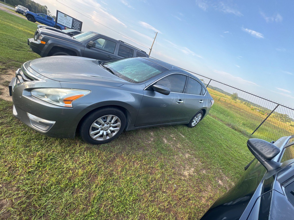 2015 Nissan Altima Image 3