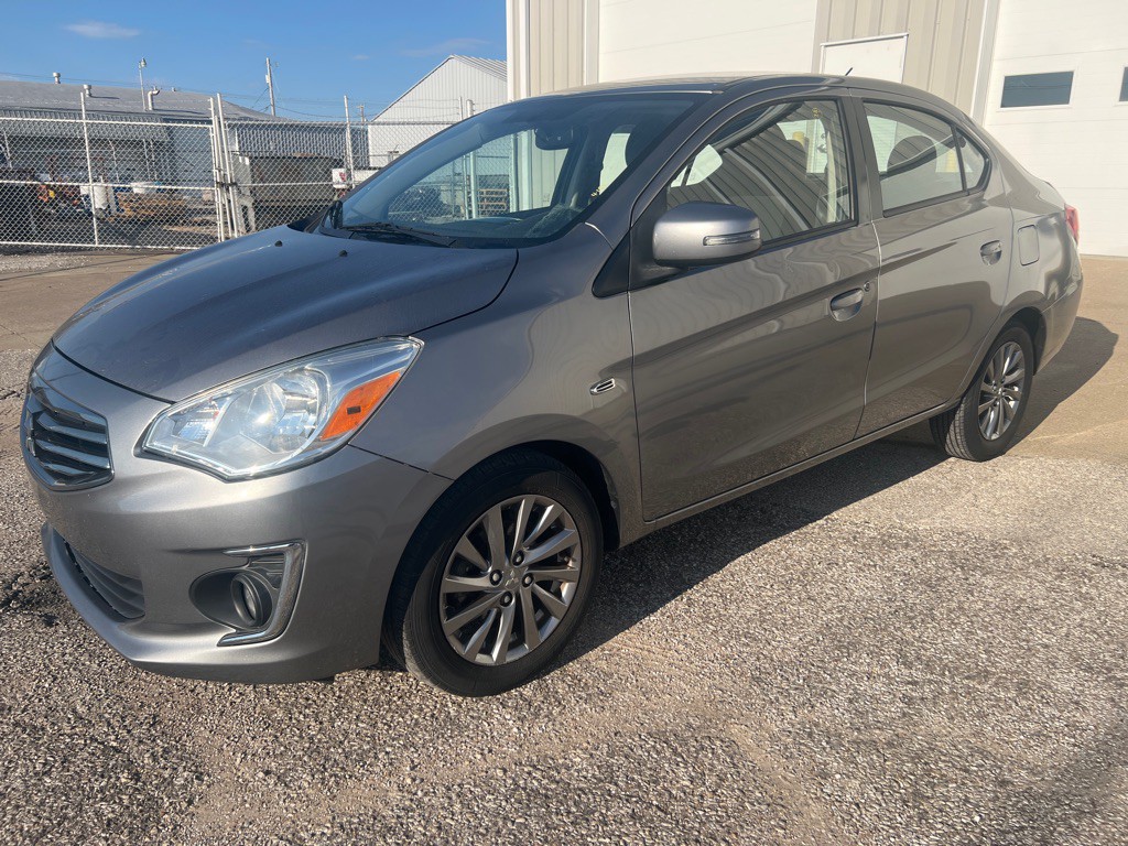 2017 Mitsubishi Mirage Image 3