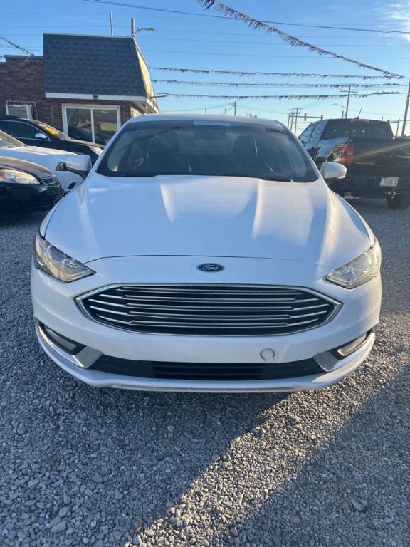 2018 Ford Fusion Image 2