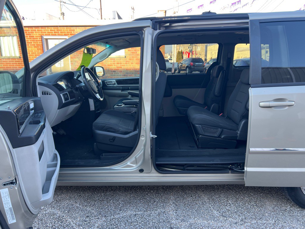 2009 Dodge Grand Caravan Image 7