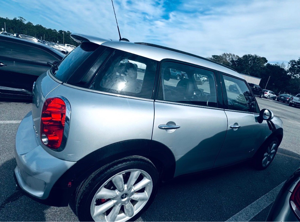 2012 MINI Cooper Image 4