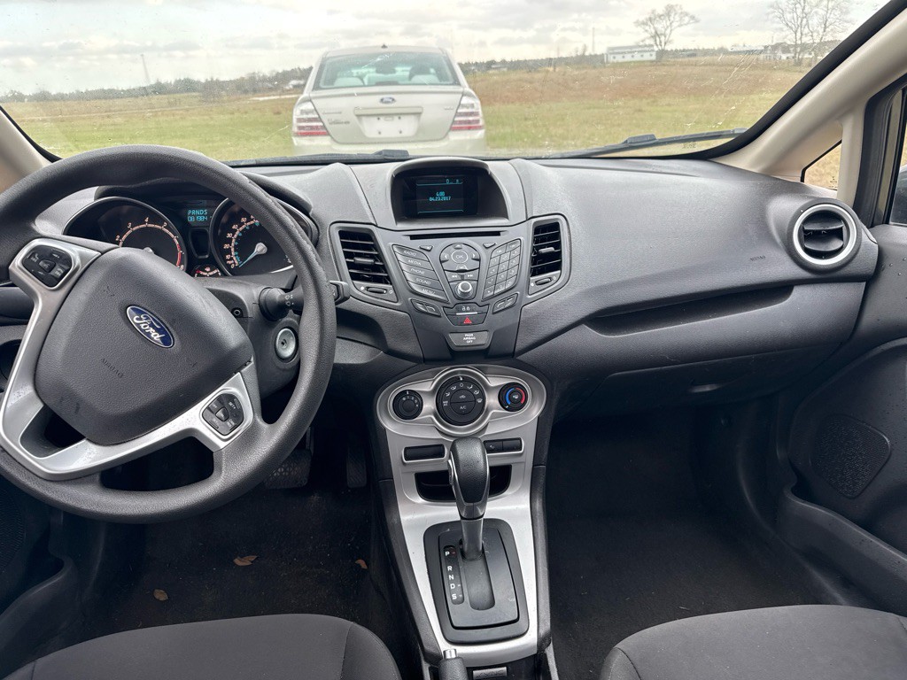 2018 Jeep Compass Image 6