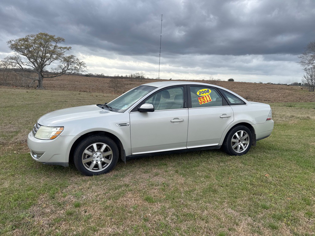 2008 Ford Taurus Image 2