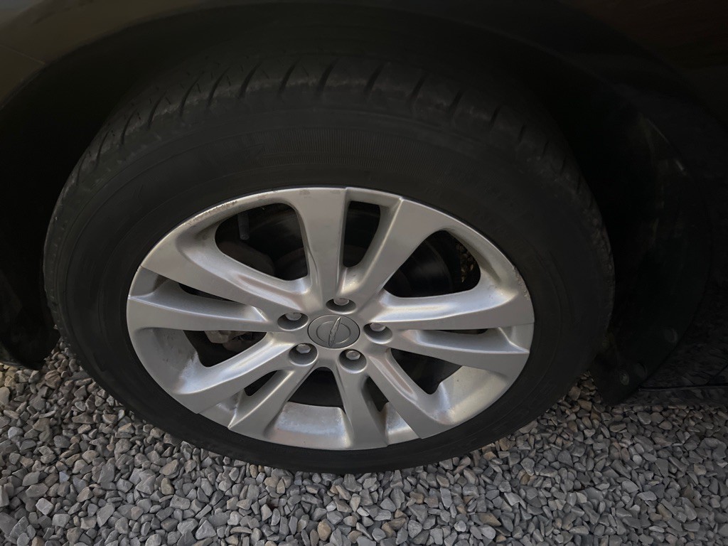 2015 Chrysler 200 Image 8