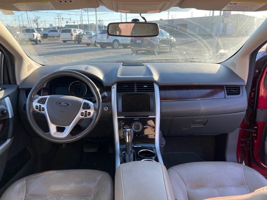 2013 Ford Edge Image 8