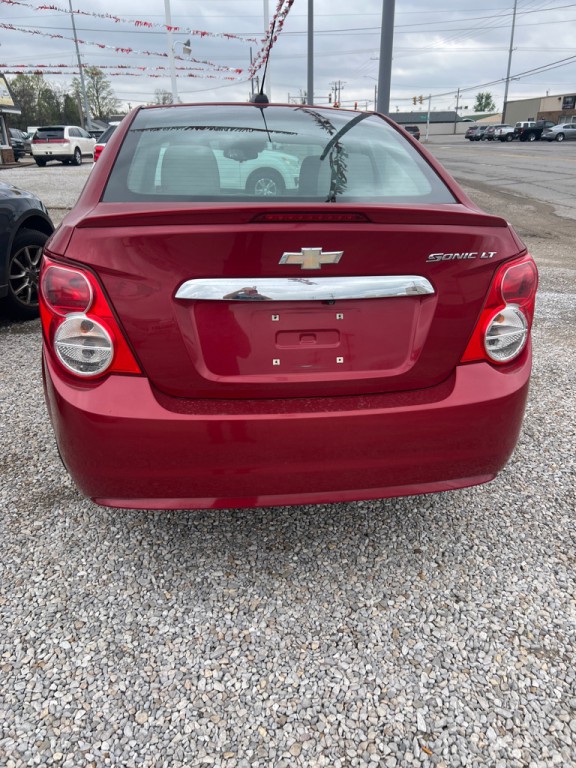 2016 Chevrolet Sonic Image 4