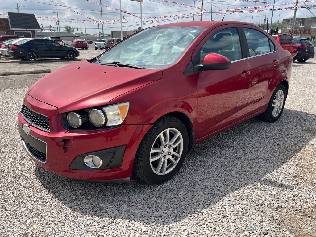 2013 Chevrolet Sonic Image 1