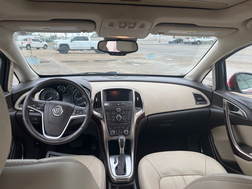 2013 Buick Verano Image 8
