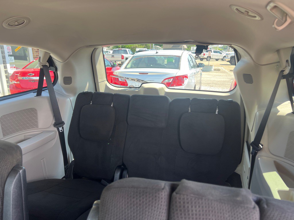 2012 Dodge Grand Caravan Image 7