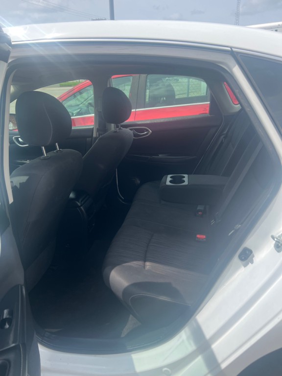2017 Nissan Sentra Image 6