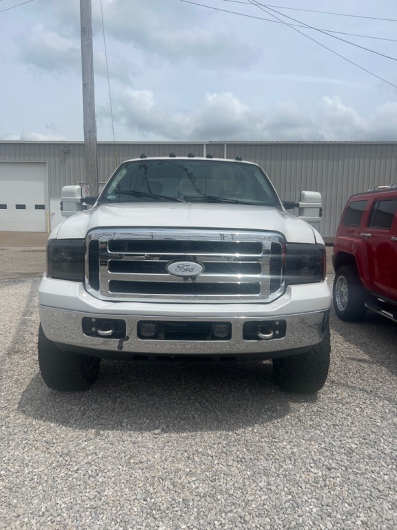 2006 Ford F-350 Image 2