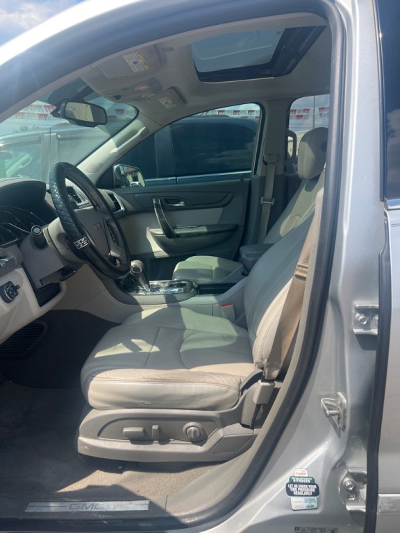2017 GMC Acadia Image 6