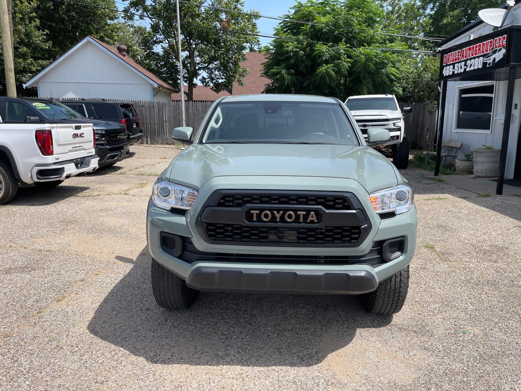 2023 Toyota Tacoma Image 3