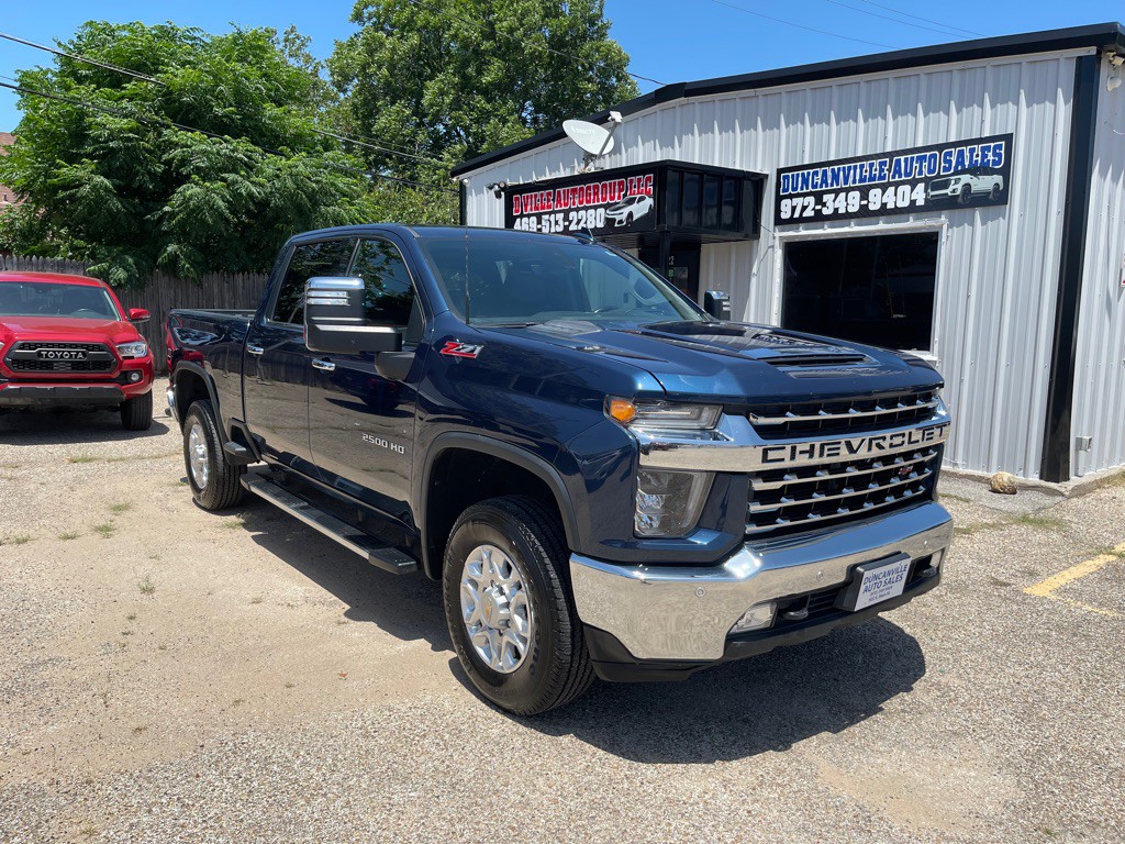 2022 Chevrolet Silverado 1500 Image 2