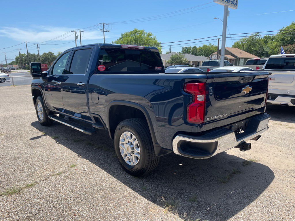 2022 Chevrolet Silverado 1500 Image 17