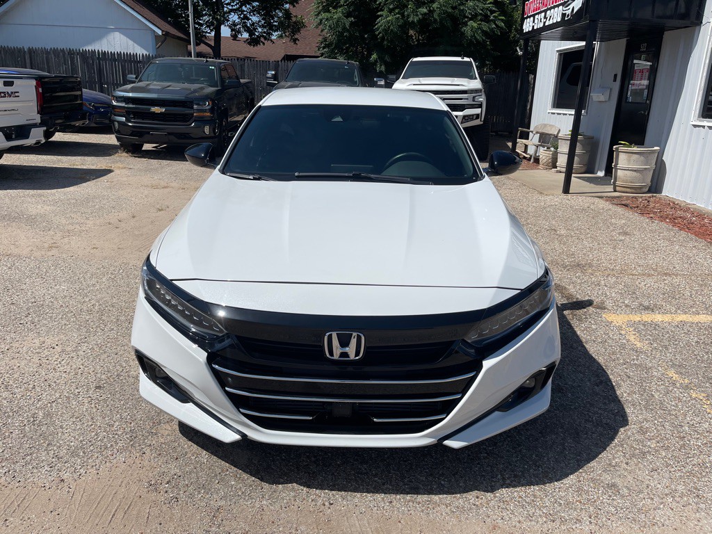 2022 Honda Accord Image 2