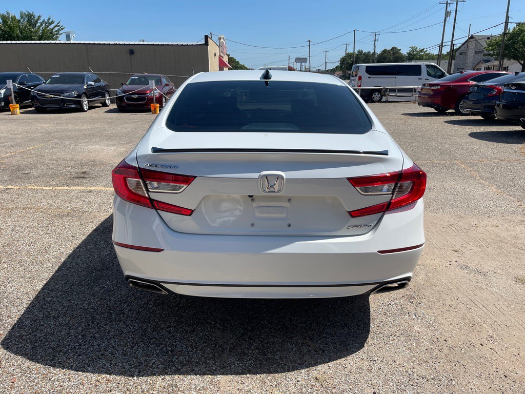 2022 Honda Accord Image 6