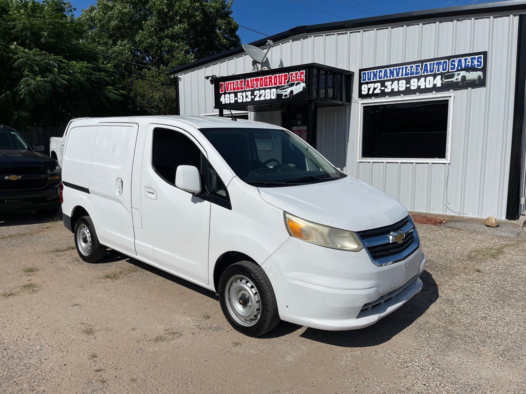 2015 Chevrolet Express Image 1
