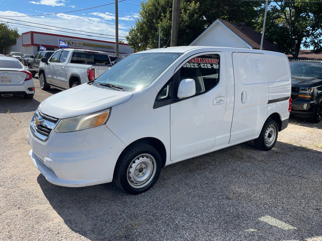 2015 Chevrolet Express Image 3