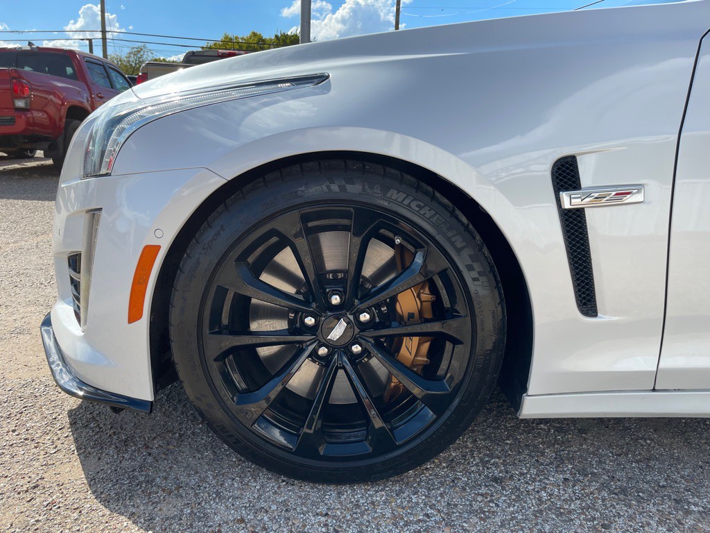 2019 Cadillac CTS Image 9