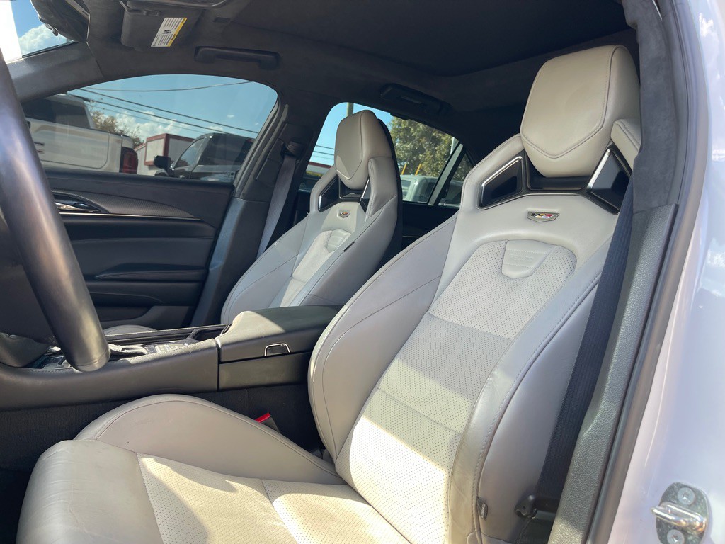 2019 Cadillac CTS Image 12