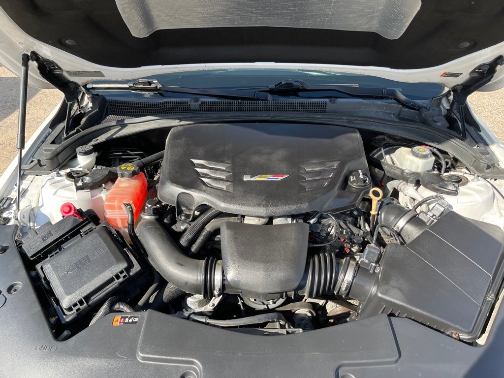 2016 Cadillac ATS-V Image 18