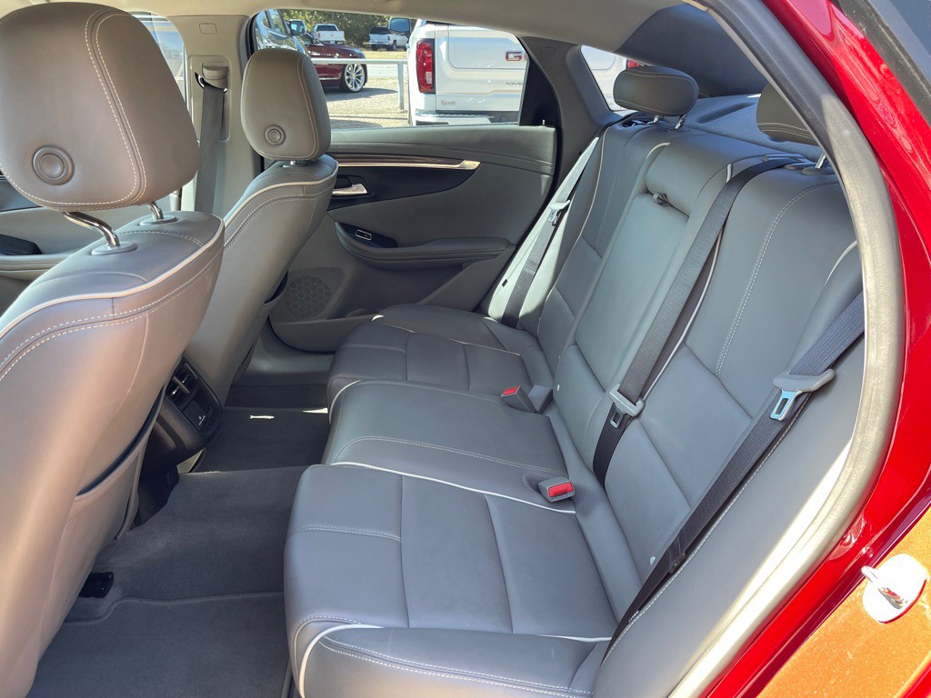 2018 Chevrolet Impala Image 11