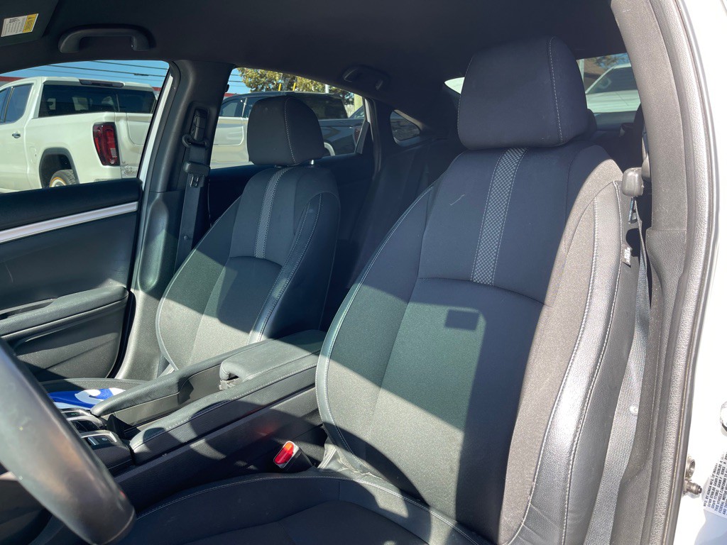 2019 Honda Civic Image 11