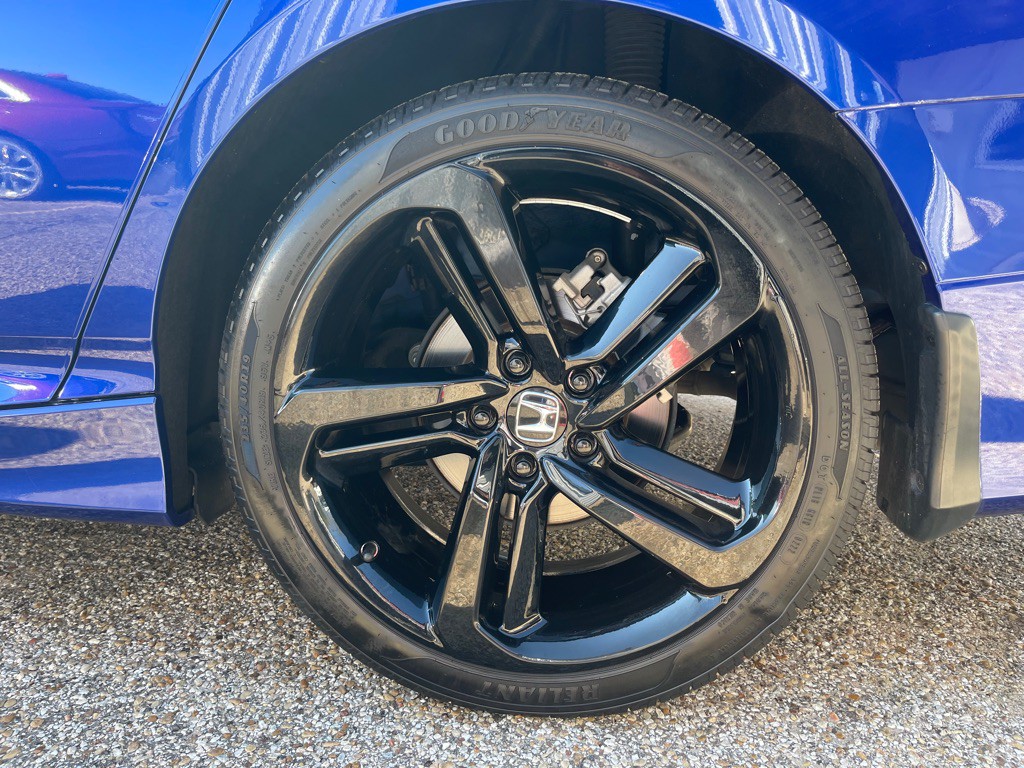 2021 Honda Accord Image 13