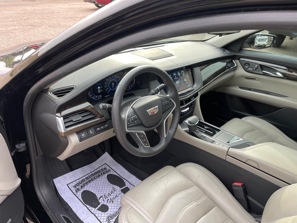 2018 Cadillac CT6 Image 11