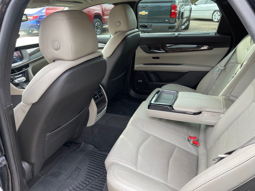 2018 Cadillac CT6 Image 13