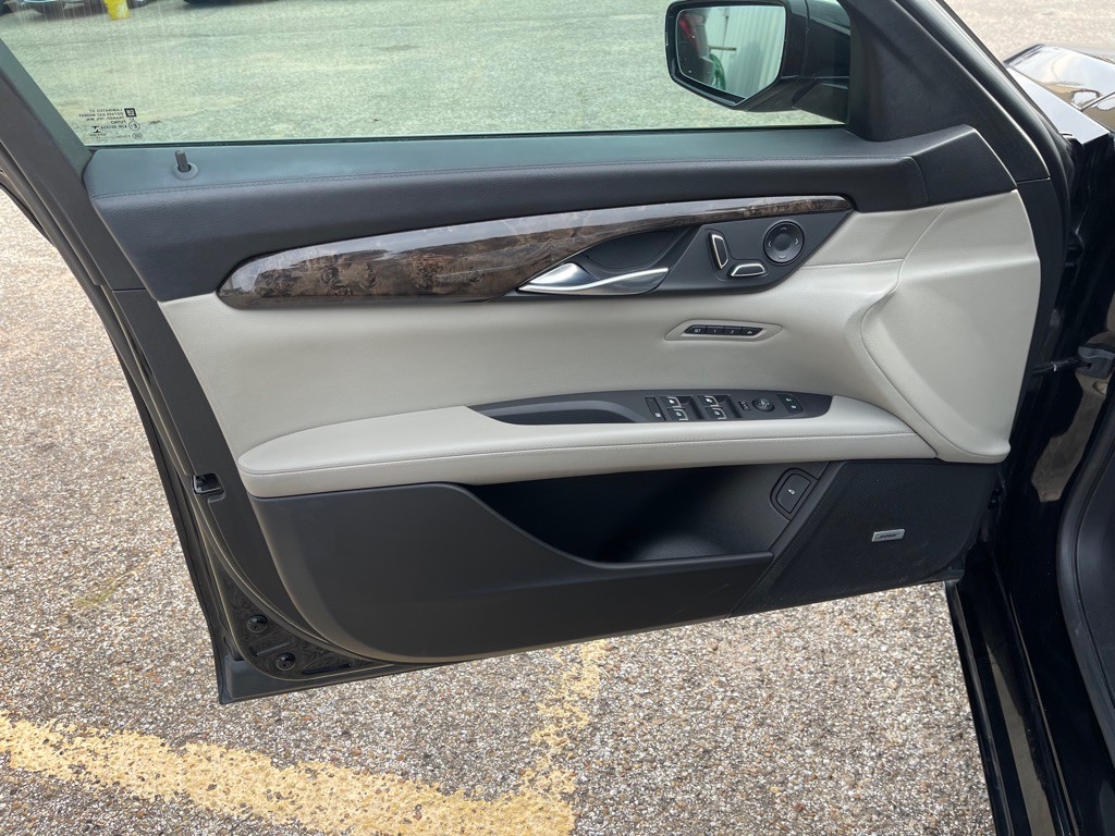 2018 Cadillac CT6 Image 16