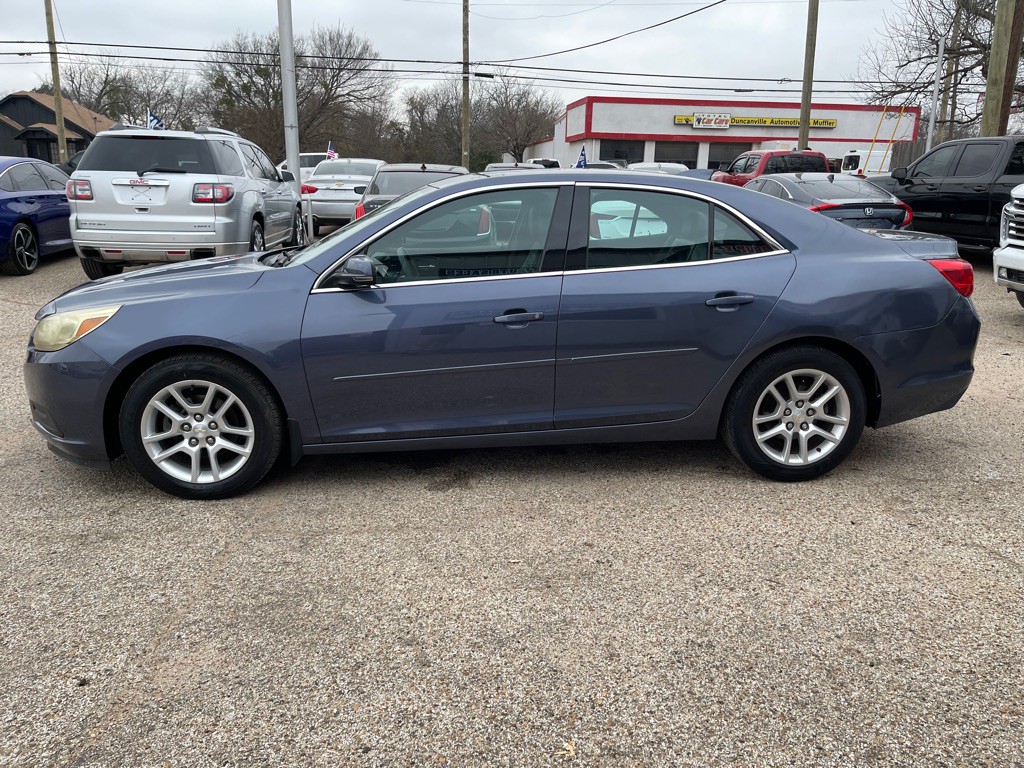 2015 Chevrolet Malibu Image 5