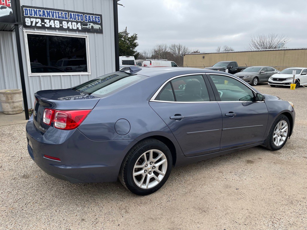 2015 Chevrolet Malibu Image 9