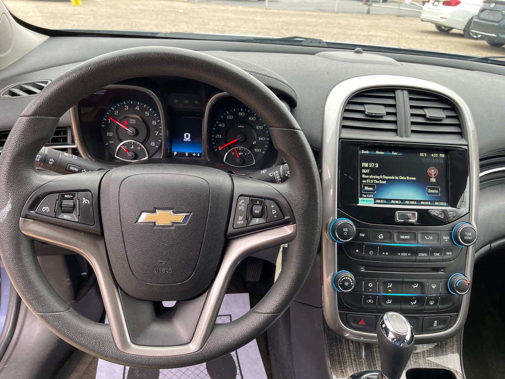 2015 Chevrolet Malibu Image 15