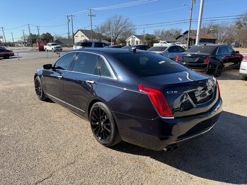 2016 Cadillac CT6 Image 4