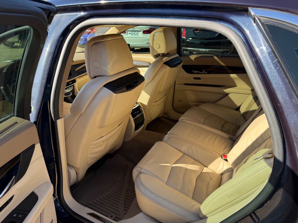 2016 Cadillac CT6 Image 11