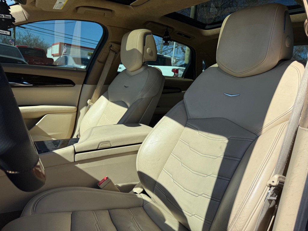 2016 Cadillac CT6 Image 20