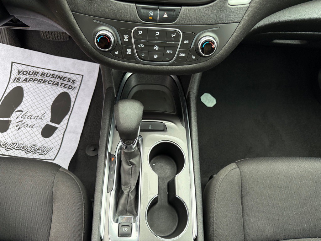 2022 Chevrolet Malibu Image 14