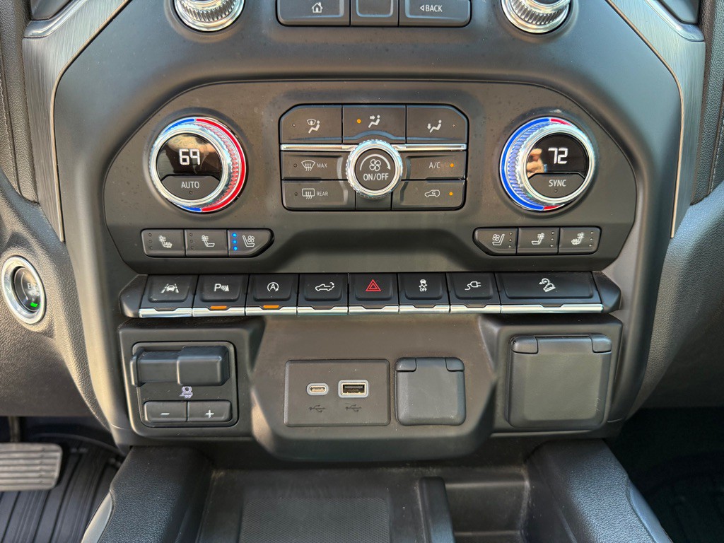 2020 GMC Sierra Image 18