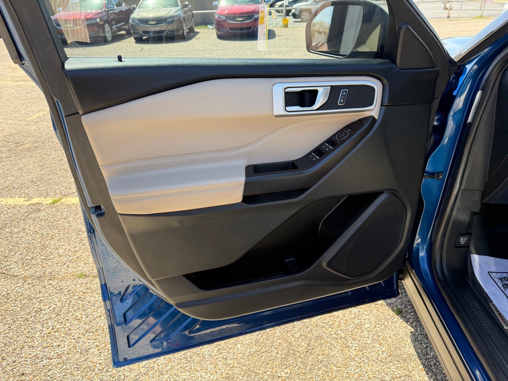 2020 Ford Explorer Image 14