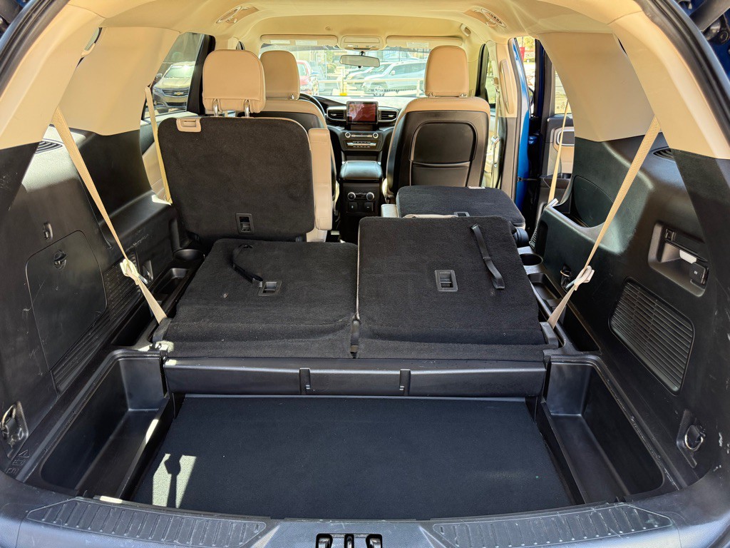 2020 Ford Explorer Image 19