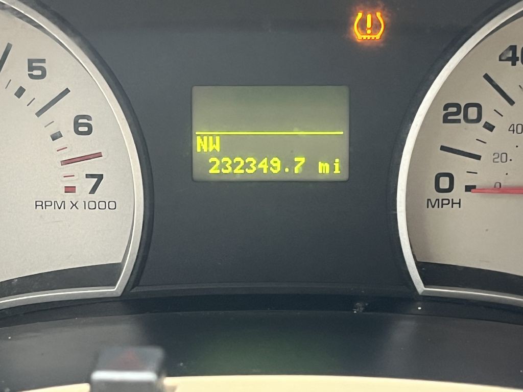 2007 Ford Explorer Image 10