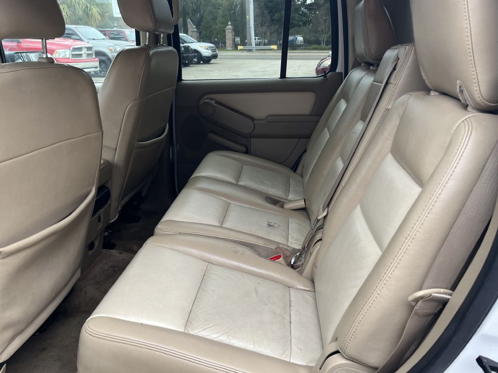2007 Ford Explorer Image 11
